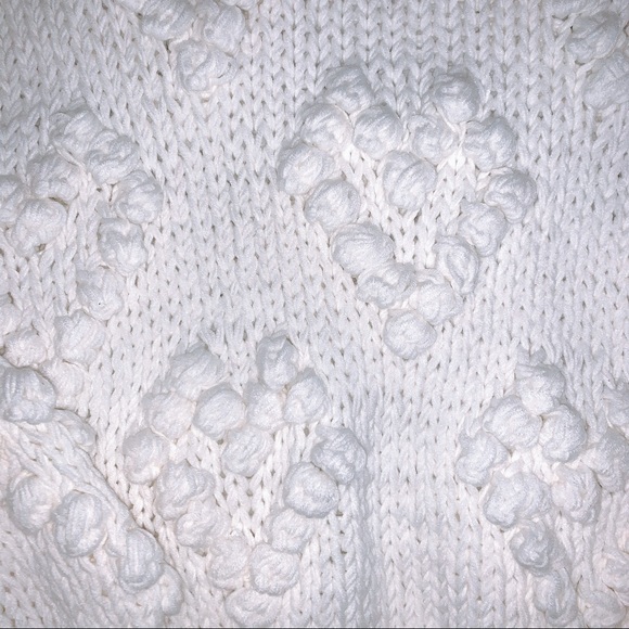 Valentine Heart Sweater - Picture 4 of 7